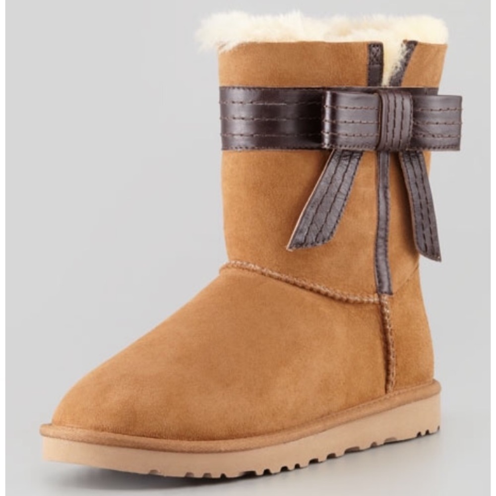 Authentic Josette leather bow-band shearling UGG